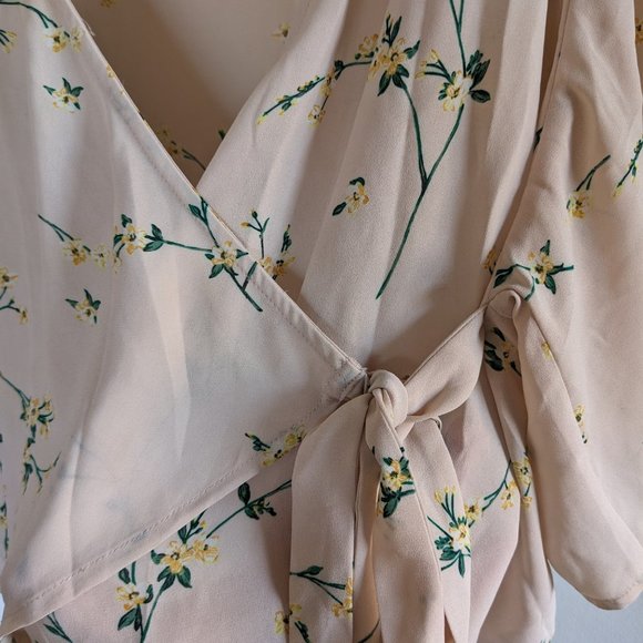 Floral Chiffon Wrap Shirt - Picture 3 of 7